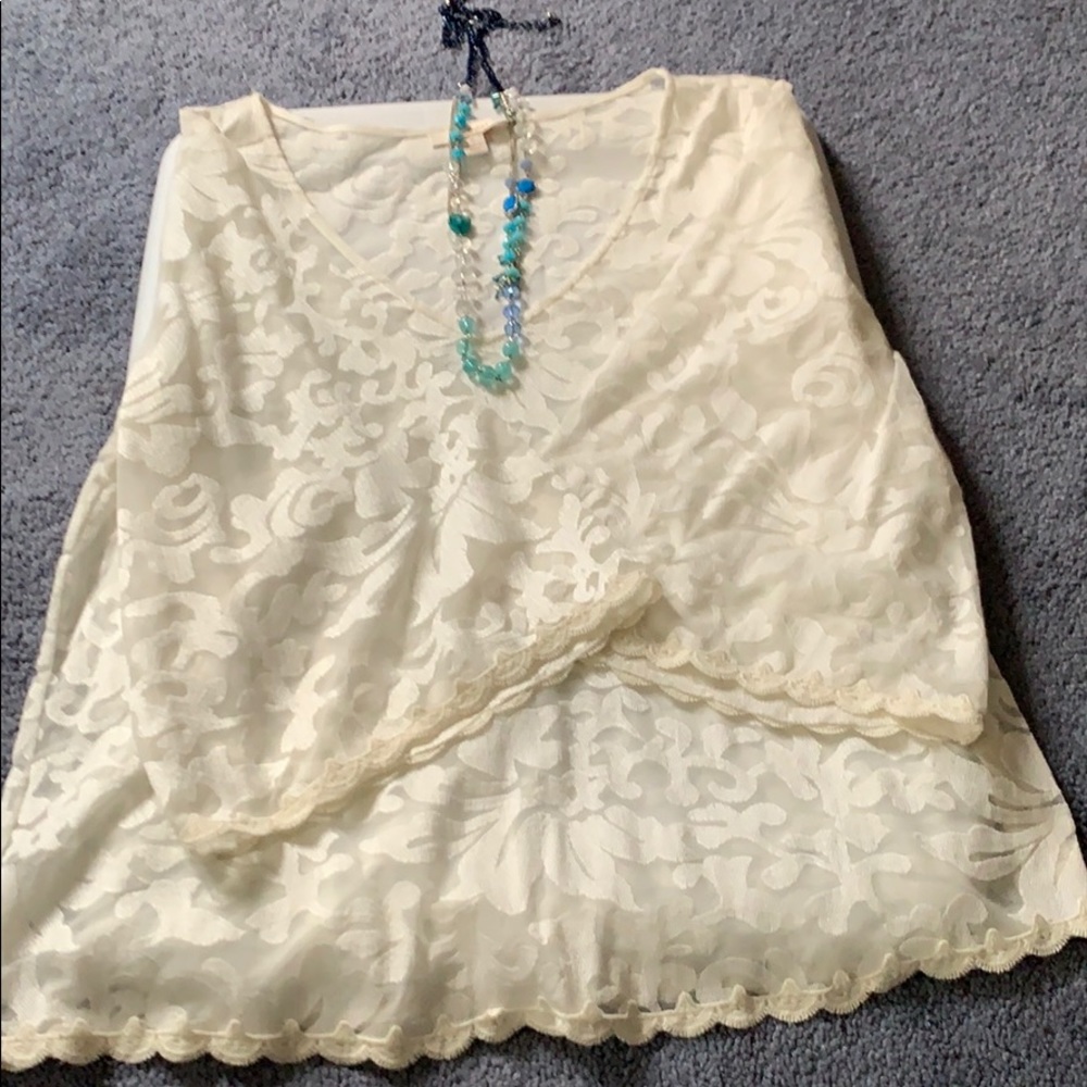 Ela Moss lace  top